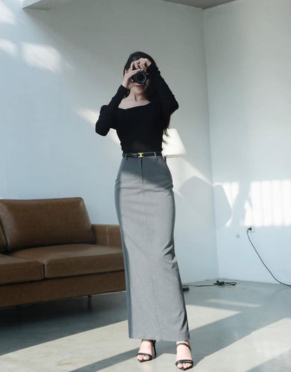 RON - Off-Shoulder Long Sleeve Top