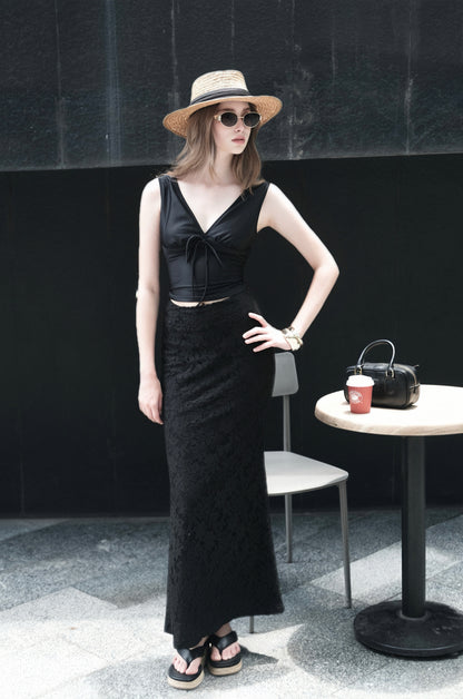 RON - Bow Cut-Out Top