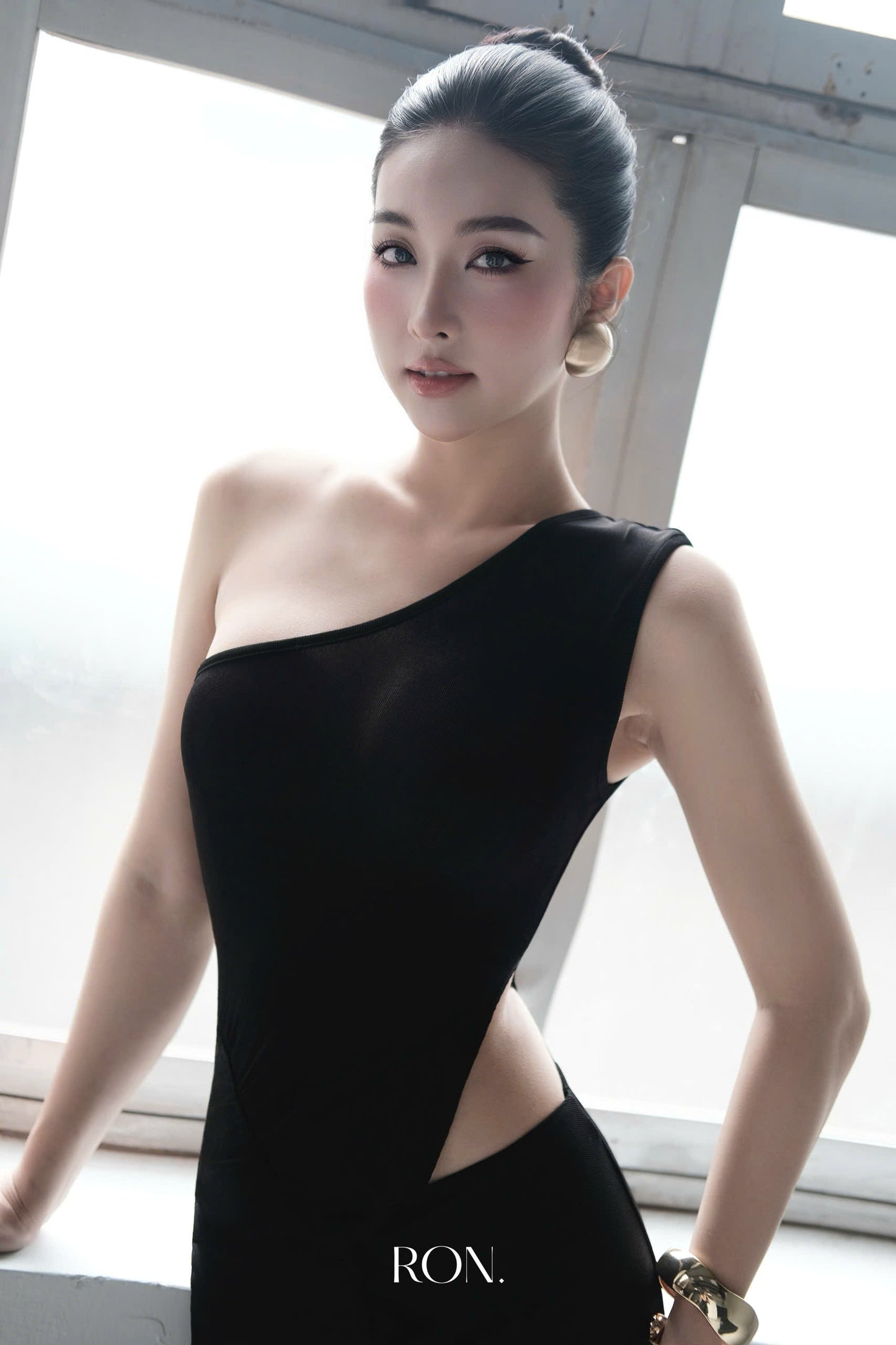 RON - Hella Maxi Dress