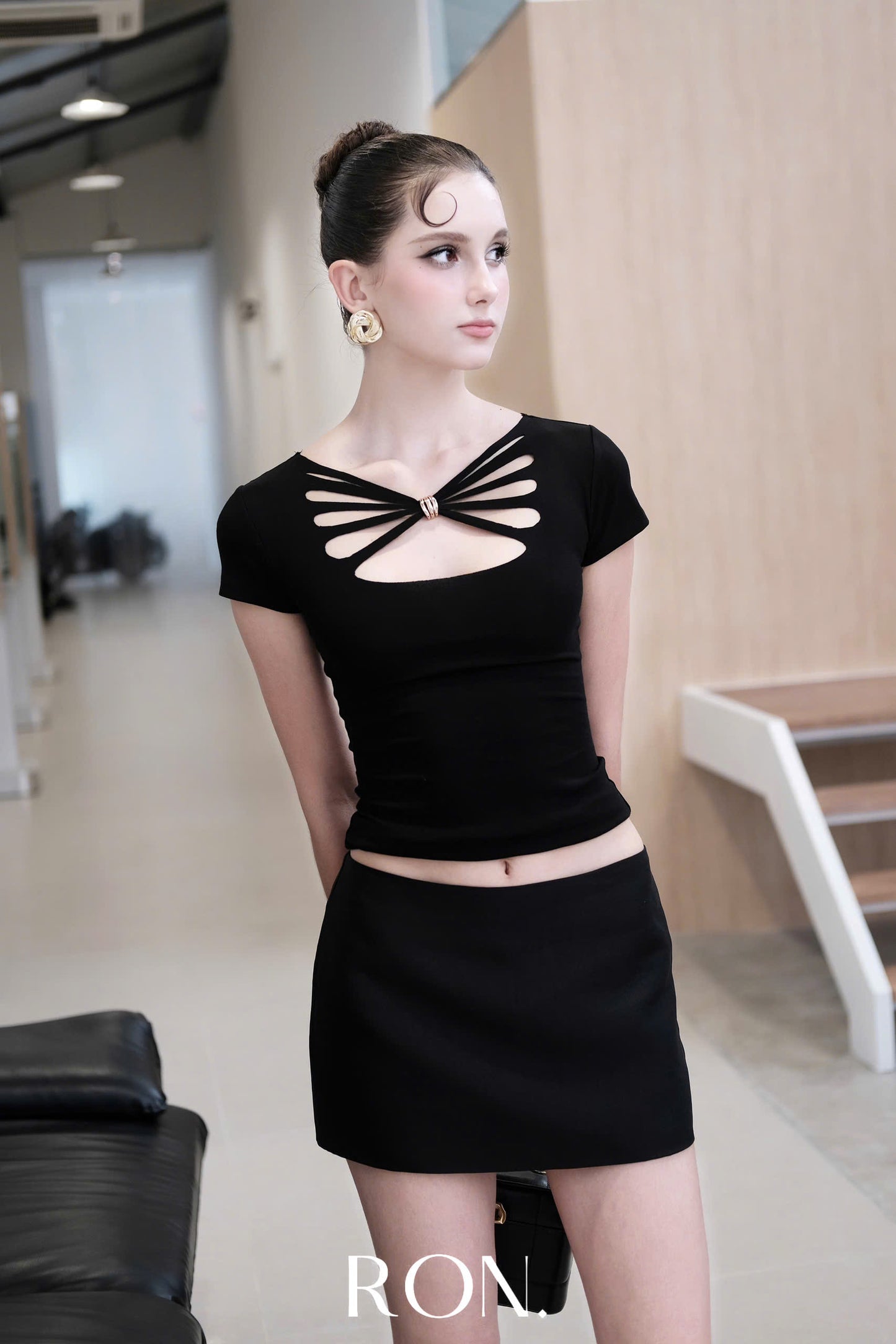RON - Strappy Cluster Top